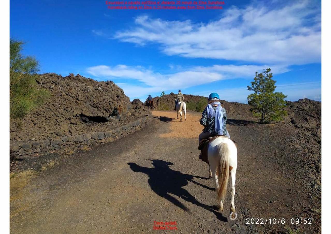 Etna Sunshine Rent Rooms Puntalazzo Bagian luar foto