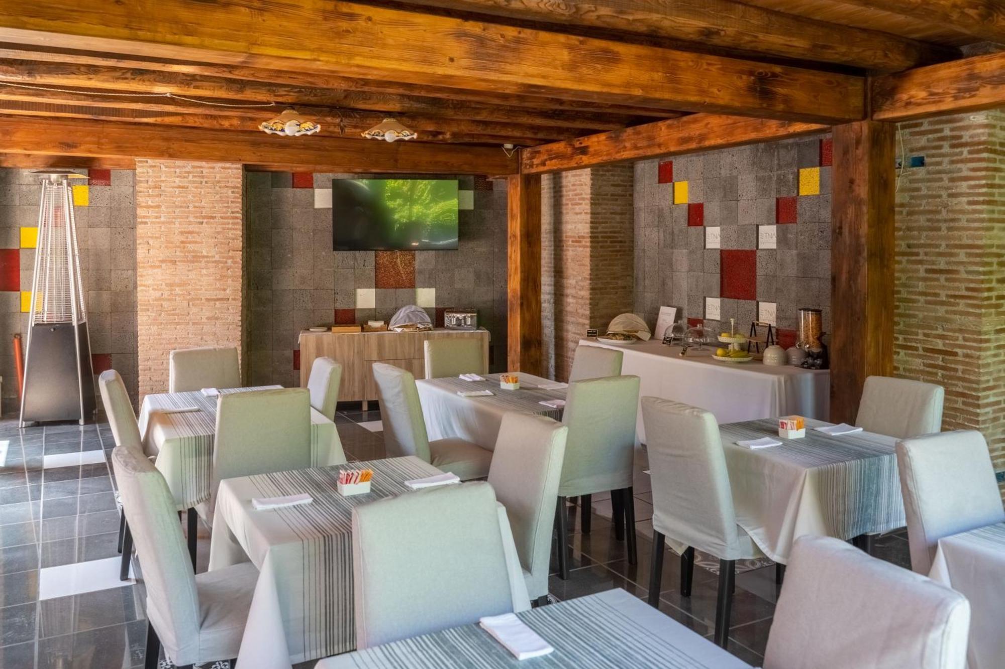 Etna Sunshine Rent Rooms Puntalazzo Bagian luar foto